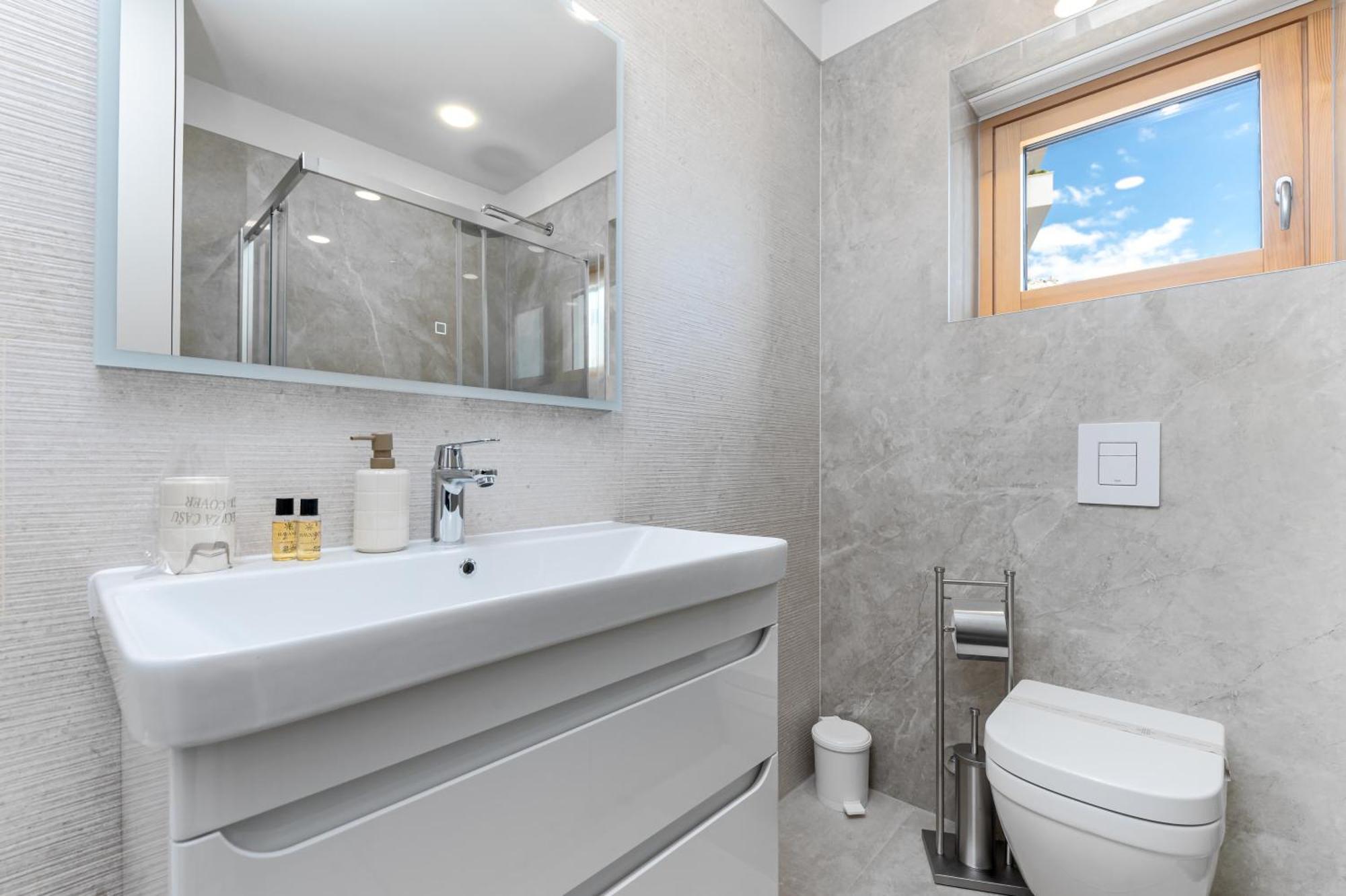 Luxury Adria Sea City & Mountain View Apartment 马卡尔斯卡 外观 照片